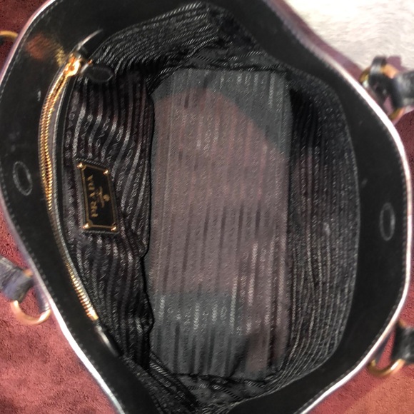 Prada Handbag - Picture 2 of 7